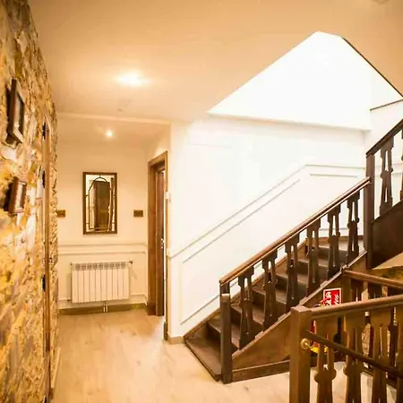 Portico Hotel A Fonsagrada