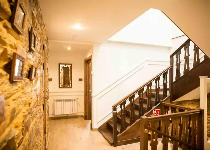 Portico Ξενοδοχείο A Fonsagrada